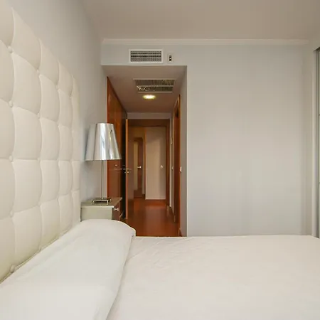Luxury In Plaza De Espana - Free Parking Apartment